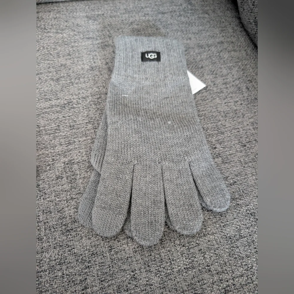UGG Knit Tech Gloves